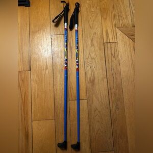 LL Bean Youth Nordic skis poles